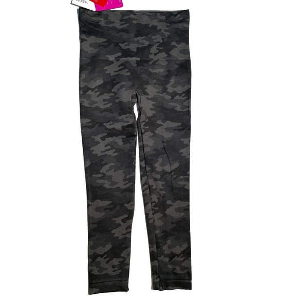 Spanx New $68 Look At Me Now Cropped Seamless Leggings Small Sage Camo - Picture 3 of 8
